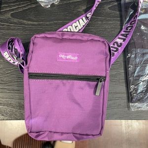 assc sling bag